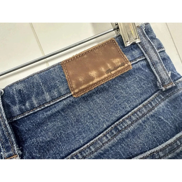 MADEWELL Womens Size 25 Medium Wash High Rise Classic Straight Leg Jeans - Picture 6 of 14